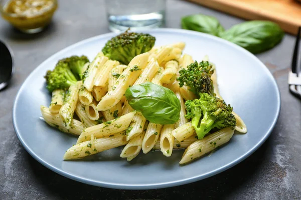 Delicious Pasta Broccoli Dark Background Closeup — Stock Photo, Image