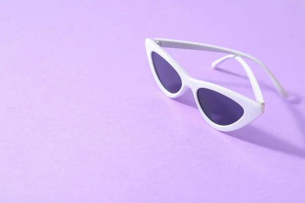 Stylish Sunglasses Color Background — Stock Photo, Image