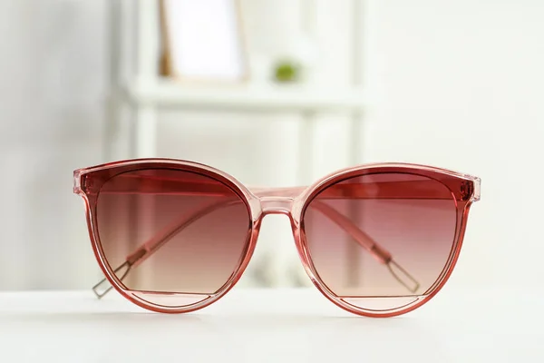 Stylish Female Sunglasses Table — Stock Photo, Image