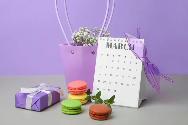Calendar Flowers Macarons Gift Color Background International Women Day Celebration — Stock Photo, Image