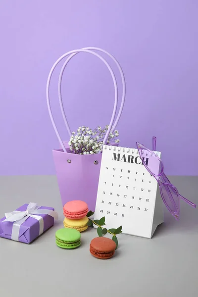 Calendar Flowers Macarons Gift Color Background International Women Day Celebration — Stock Photo, Image