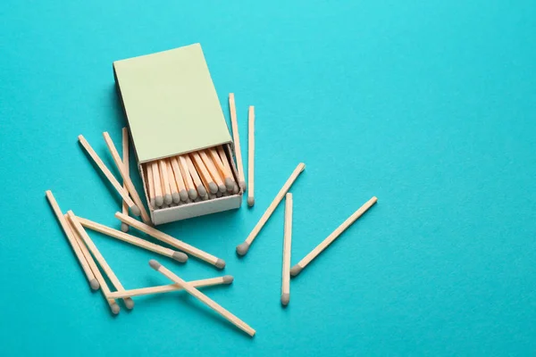 Box Matches Color Background — Stock Photo, Image