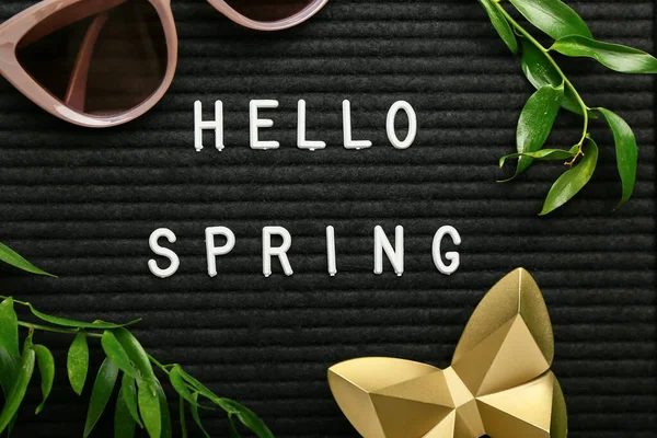 Board Text Hello Spring Sunglasses Closeup — Stock Photo, Image