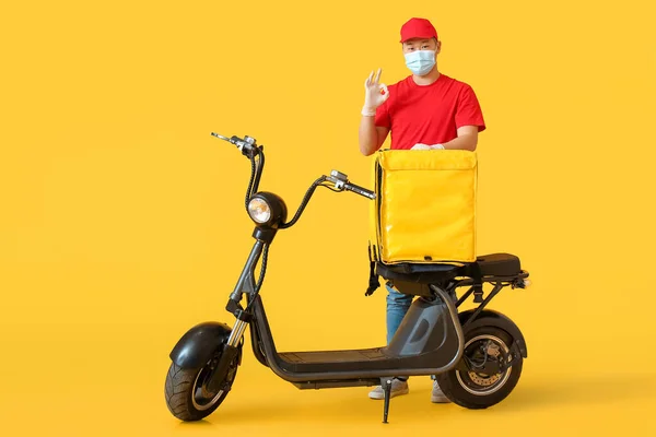 Courier Food Delivery Service Showing Color Background — Stock Photo, Image