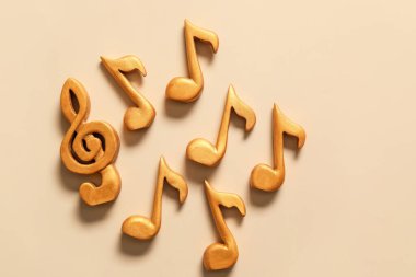 Renk arkaplanı üzerine notalar