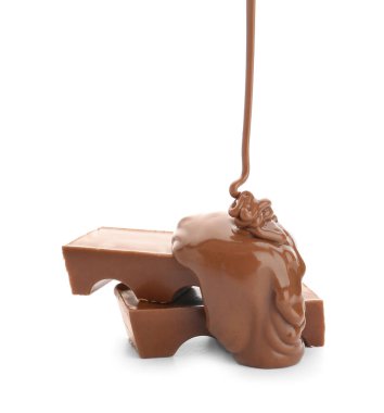 Beyaz arka planda tatlı çikolata