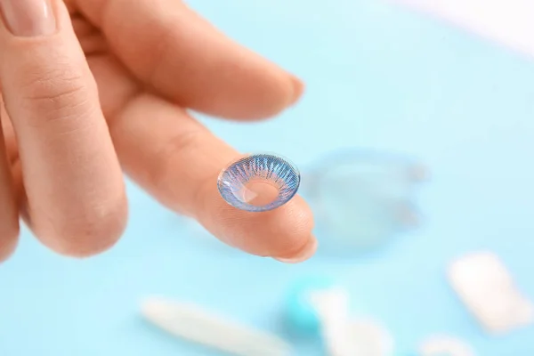 Female Hand Contact Lens Color Background — Stock Photo, Image