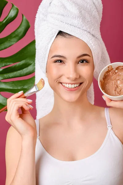 Beautiful Young Woman Facial Cream Brush Tropical Leaf Color Background — Stock Photo, Image
