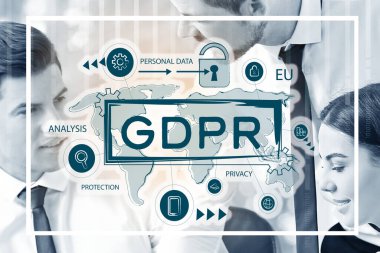 Ofiste çalışan iş adamları. Veri koruması kavramı