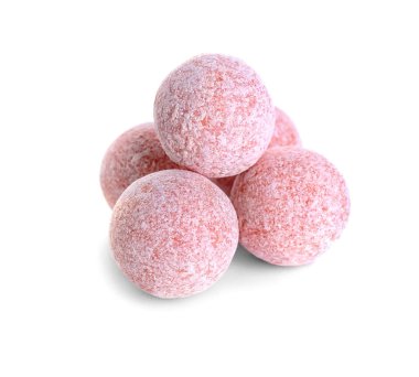 Beyaz arkaplanda diş etleri çiğneniyor