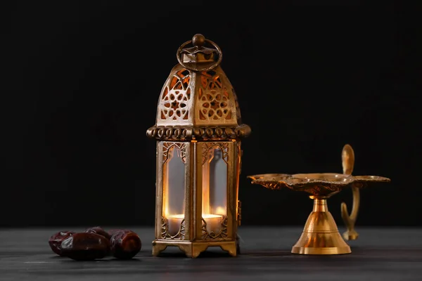 Muslim Lamp Dates Dark Background — Stock Photo, Image