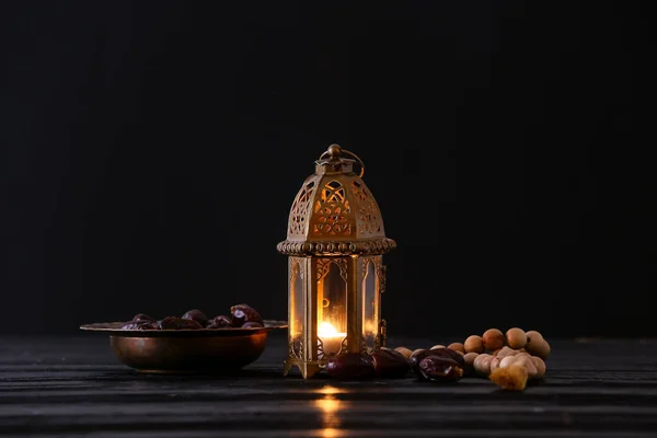 Muslim Lamp Tasbih Dates Dark Background — Stock Photo, Image