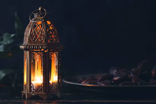 Muslim Lamp Dates Dark Background — Stock Photo, Image