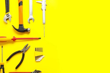 Renk arkaplan üzerinde inşa araçları kümesi