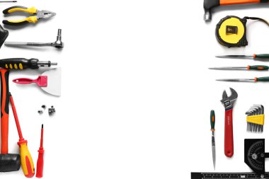 Beyaz arkaplanda inşaat araçları kümesi