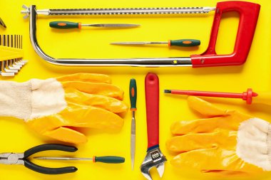 Renk arkaplan üzerinde inşa araçları kümesi