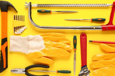 Renk arkaplan üzerinde inşa araçları kümesi