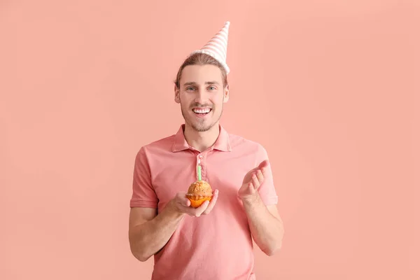 Happy Man Celebrating Birthday Color Background — Stock Photo, Image