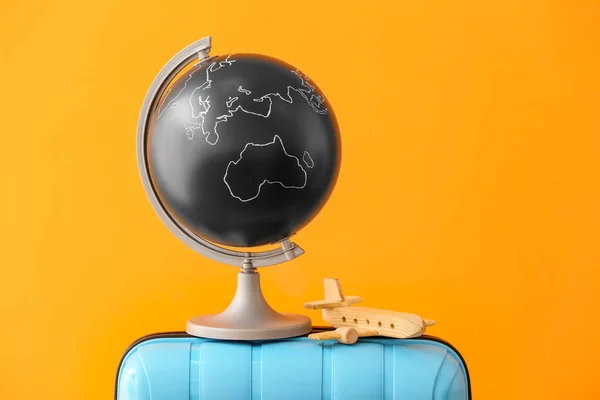Globe Wooden Airplane Suitcase Color Background — Stock Photo, Image