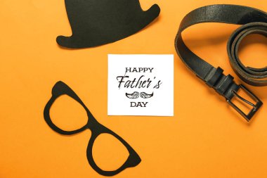 Renkli arka planda Babalar Günü için kompozisyon