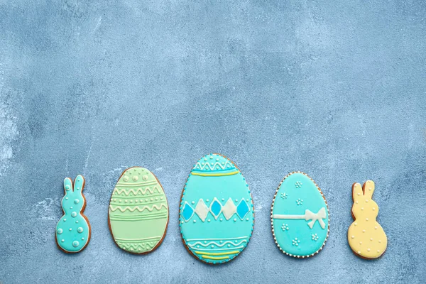 Tasty Easter Cookies Color Background — Stock Photo, Image