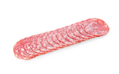 Beyaz arka planda lezzetli bir salam.