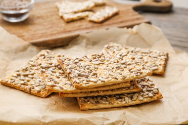 Çekirdekli krakerler, yakın plan.