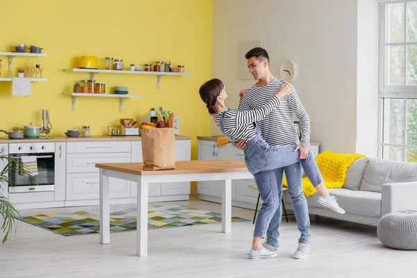 Happy Young Couple Dancing Kitchen — Stock Photo, Image