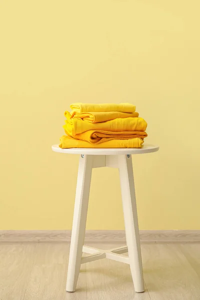 Table Stack Stylish Clothes Color Wall — Stock Photo, Image