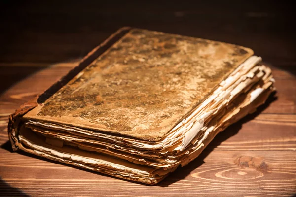 Old Book Table Dark Background Closeup — Stock Photo, Image