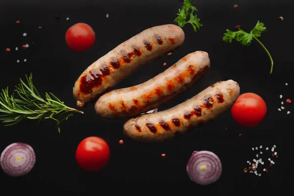 Delicious Grilled Sausages Vegetables Dark Background — Stock Photo, Image