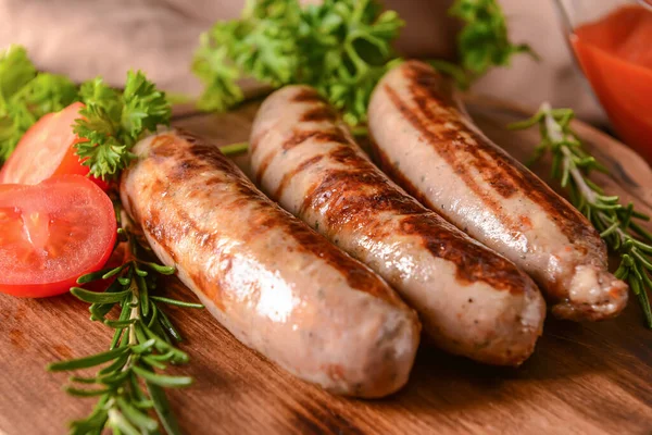 Board Delicious Grilled Sausages Wooden Background Closeup — Stock Photo, Image