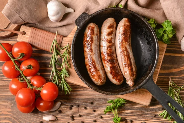 Frying Pan Delicious Grilled Sausages Wooden Background — Stock Photo, Image