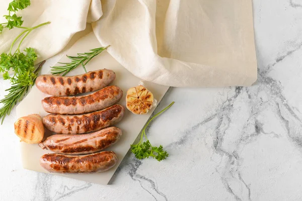 Board Delicious Grilled Sausages Light Background — Stock Photo, Image