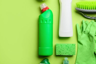 Renk arkaplanına temizleme malzemeleri