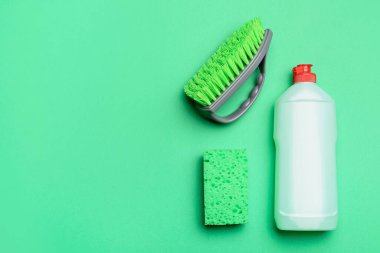 Renk arkaplanına temizleme malzemeleri