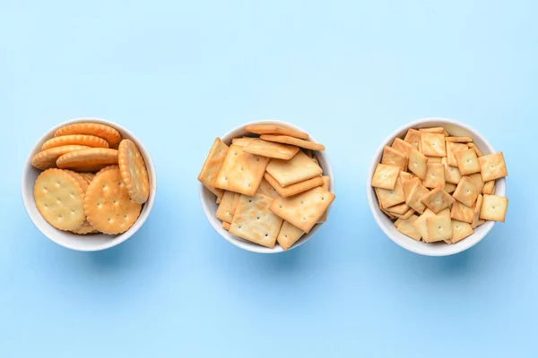 Bowls Crackers Color Background — Stock Photo, Image