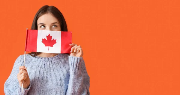 Beautiful Young Woman Canadian Flag Color Background — Stock Photo, Image