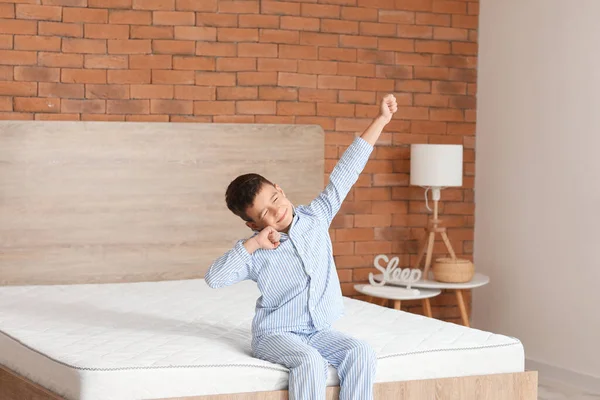 Morning Sleepy Little Boy Bedroom — Stock Photo, Image