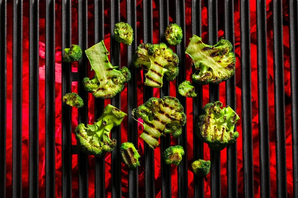 Tasty Broccoli Cooking Grill — Stock Photo, Image