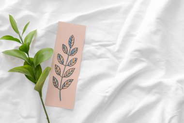 Işık arkaplan üzerinde yer imi ve şube