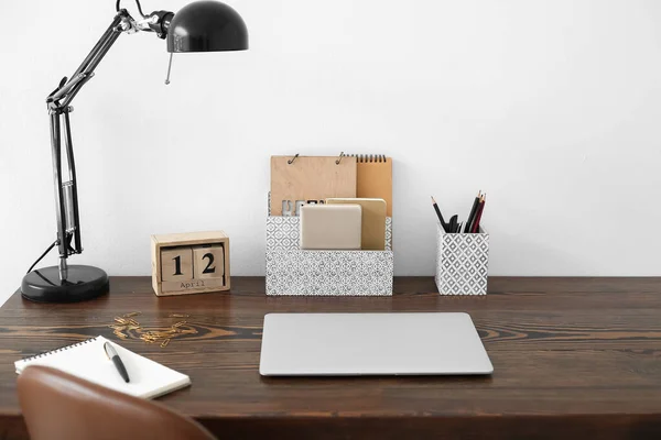 Moderno Lugar Trabajo Con Organizador Portátil Habitación — Foto de Stock