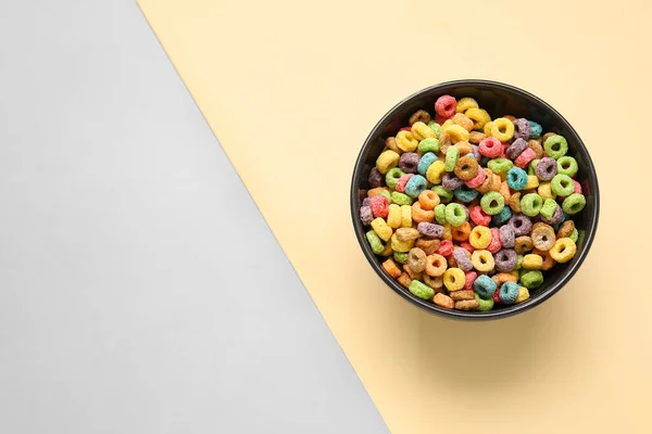 Cuenco Con Anillos Cereales Sobre Fondo Color —  Fotos de Stock