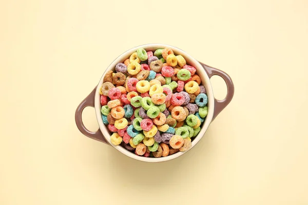 Pot Tasty Cereal Rings Color Background — Stock Photo, Image