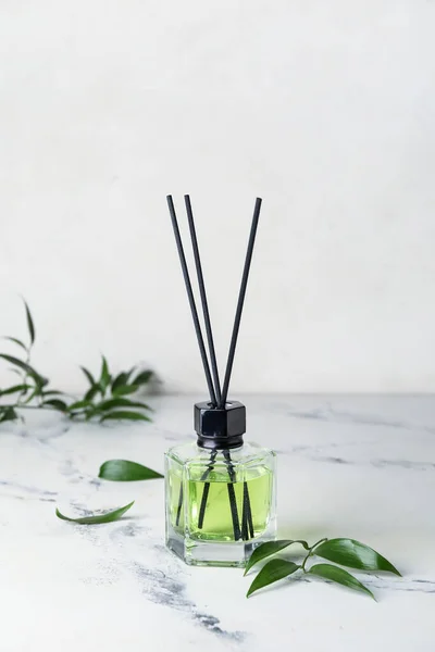 Herbal Reed Diffuser Light Background — Stock Photo, Image