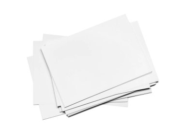 Beyaz arkaplanda boş kağıt sayfaları
