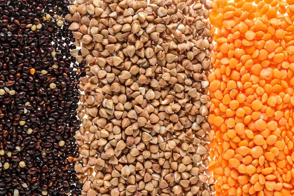 Haufen Verschiedener Getreidesorten Und Hülsenfrüchte Als Hintergrund — Stockfoto