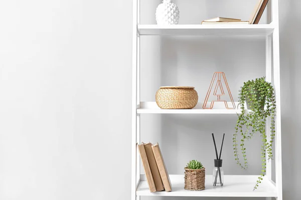 Modern Shelf Unit Decor Light Wall Room — Stock Photo, Image