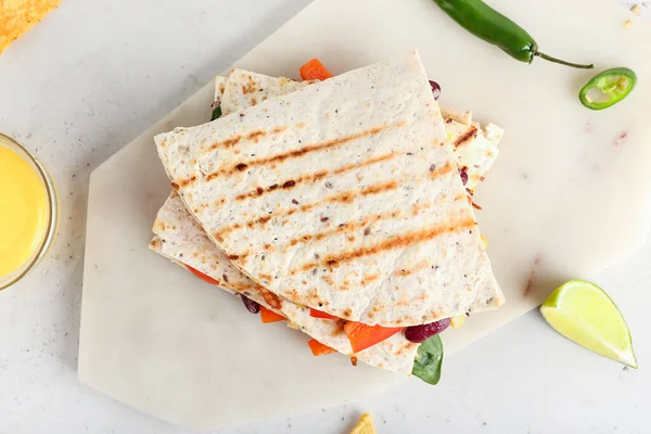 Board Tasty Vegetarian Quesadillas Light Background — Stock Photo, Image
