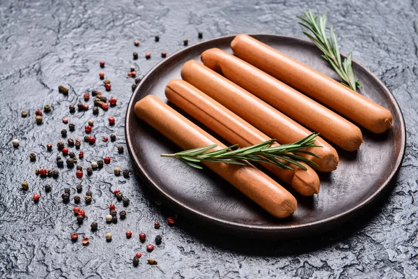 Plate Tasty Sausages Spices Dark Background Closeup — Stock Photo, Image